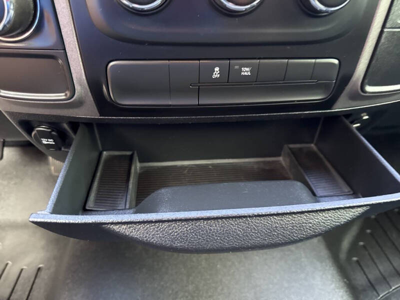 2016 RAM 1500 Express