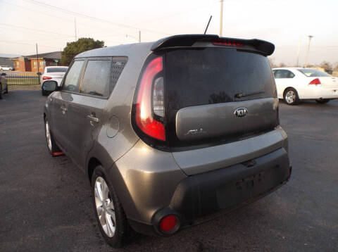 2015 Kia Soul +