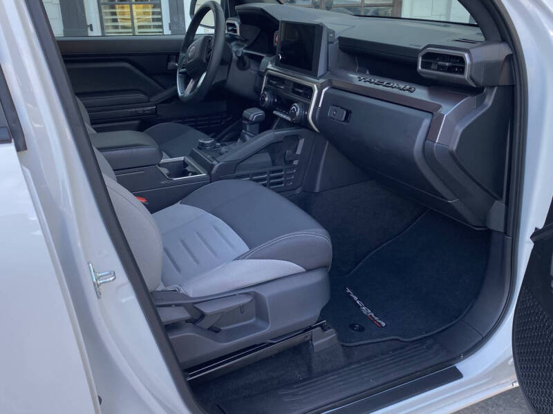 2025 Toyota Tacoma TRD Off-Road