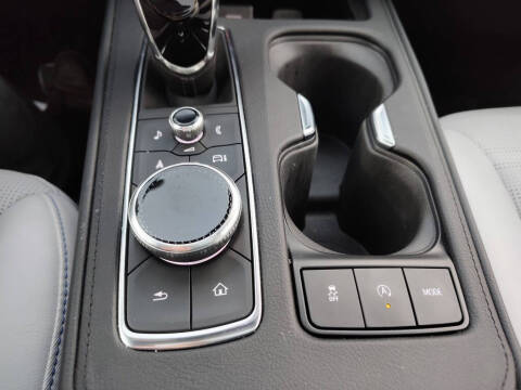 2025 Cadillac XT4 Sport