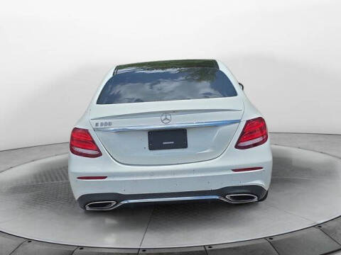 2018 Mercedes-Benz E-Class E 300