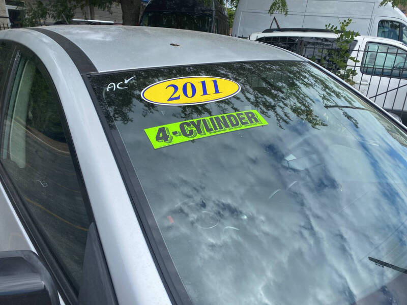 2011 Nissan Rogue S