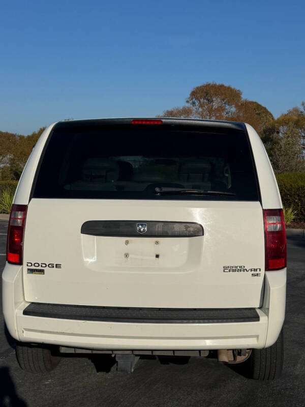 2010 Dodge Grand Caravan SE