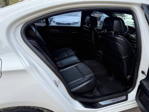 2015 BMW 7 Series 750Li