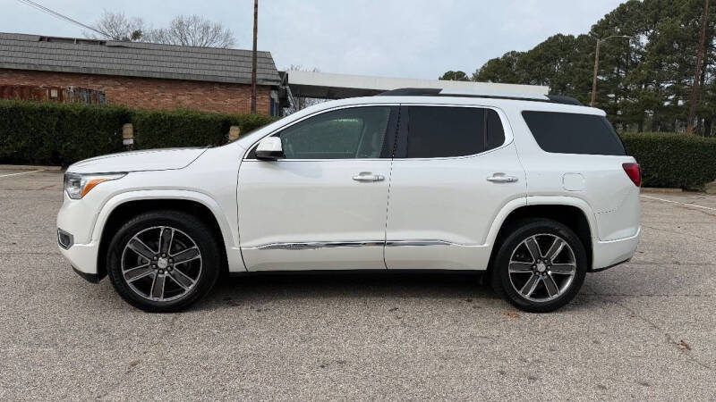2017 GMC Acadia Denali