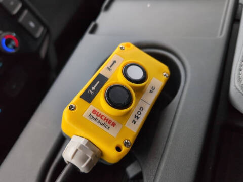 2025 Ford F-350 Super Duty XL