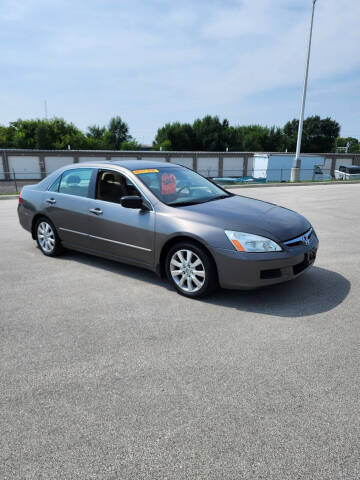 2007 Honda Accord for sale at NEW 2 YOU AUTO SALES LLC in Waukesha WI