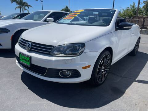 2013 Volkswagen Eos for sale at Soledad Auto Sales in Soledad CA