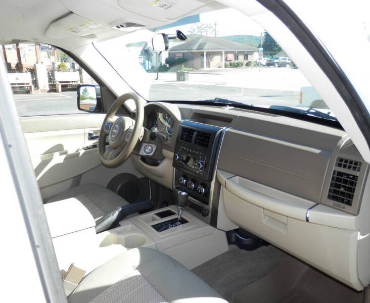 2011 Jeep Liberty Sport