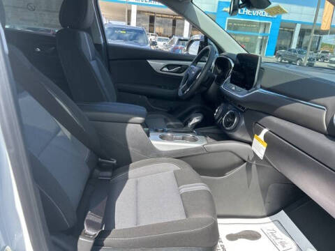 2025 Chevrolet Blazer LT