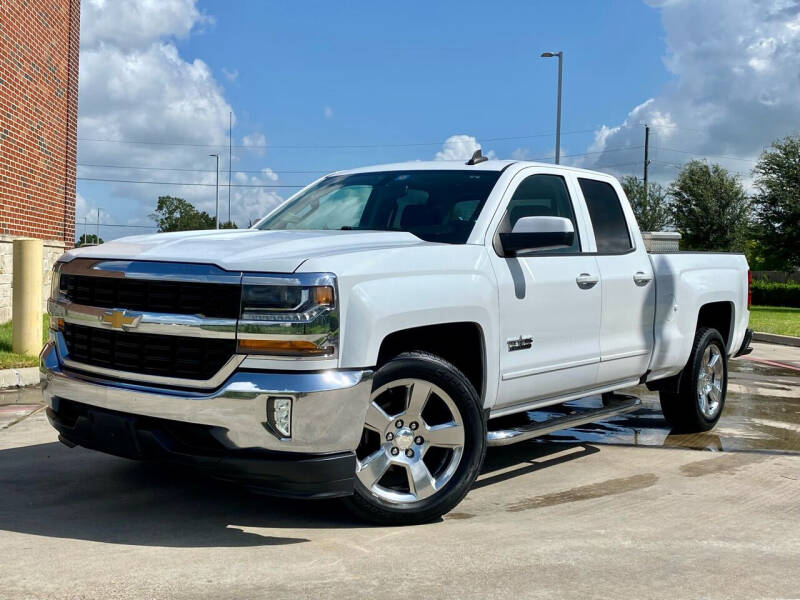 2017 Chevrolet Silverado 1500 for sale at AUTO DIRECT in Houston TX