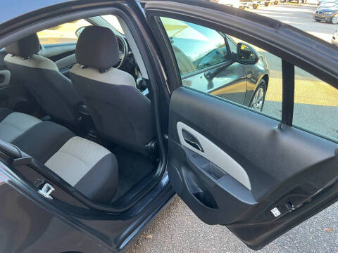 2014 Chevrolet Cruze LS Auto