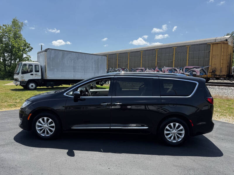 2019 Chrysler Pacifica Touring L
