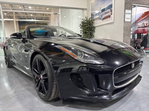 2014 Jaguar F-TYPE V8 S