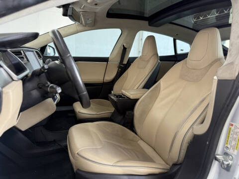 2012 Tesla Model S Performance