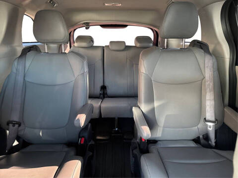2023 Toyota Sienna