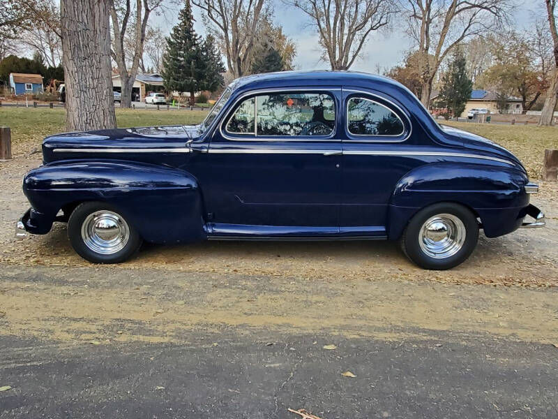 1947 Mercury Club Coupe V-8