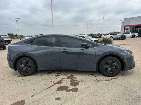 2026 Toyota Prius LE