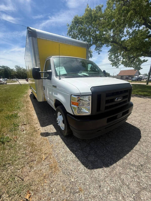 2023 Ford E-Series