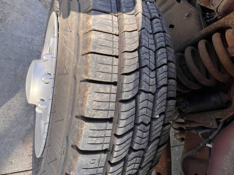 2005 Ford E-Series E-250