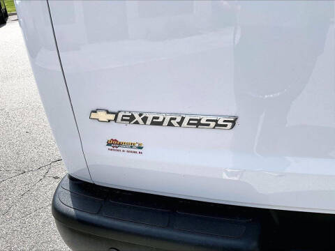 2021 Chevrolet Express 2500