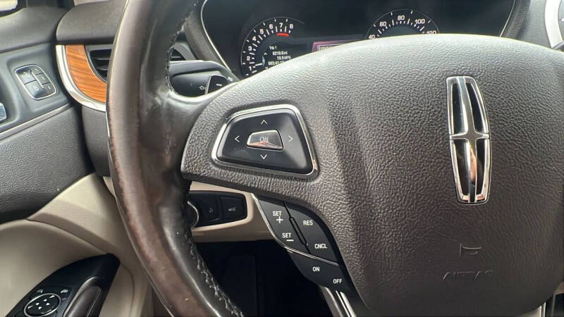 2017 Lincoln MKC Select