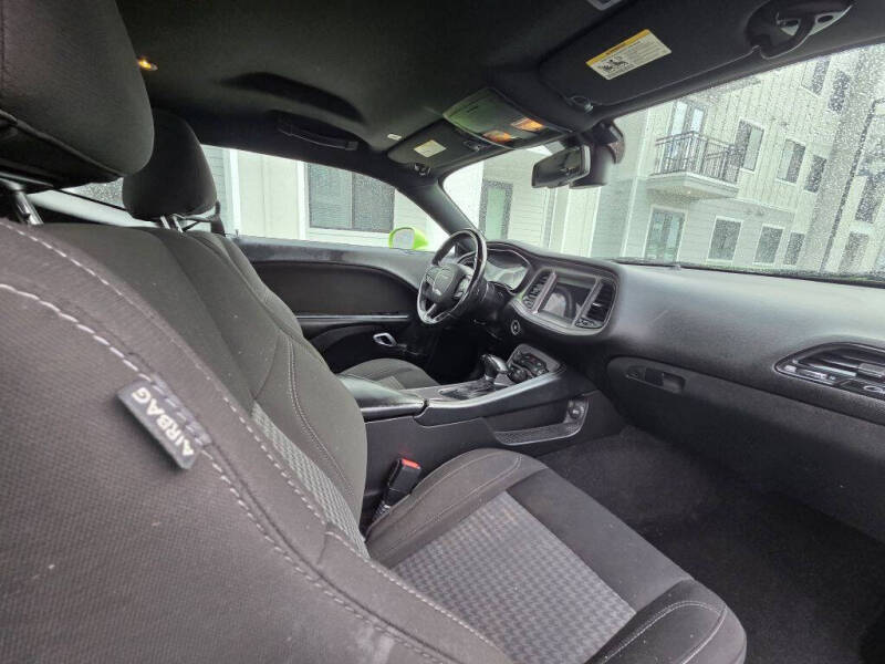 2023 Dodge Challenger SXT