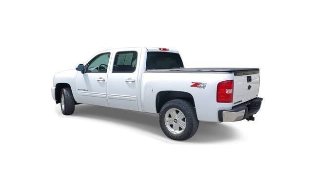 2011 Chevrolet Silverado 1500 for sale at Bowman Auto Center in Clarkston, MI