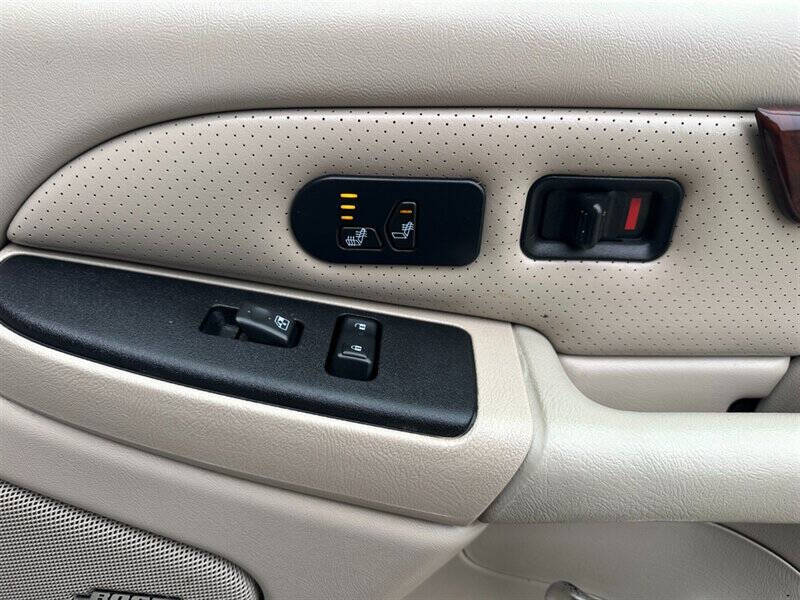 2005 Cadillac Escalade