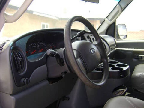 2006 Ford E-Series E-350 SD XL