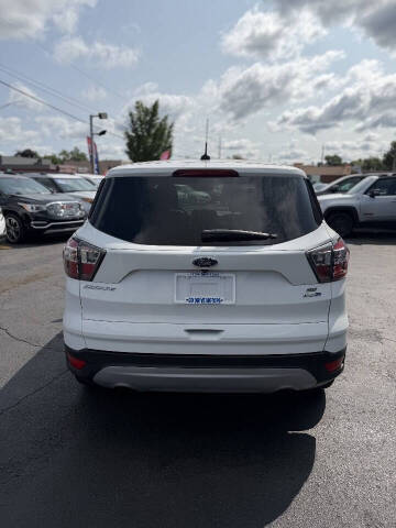 2017 Ford Escape SE