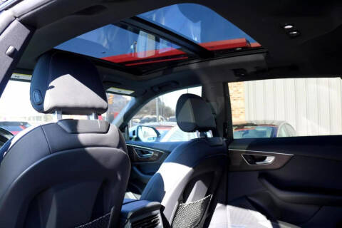 2020 Audi Q8 quattro Premium Plus 55 TFSI