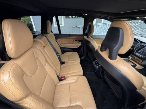 2018 Volvo XC90 T6 Inscription