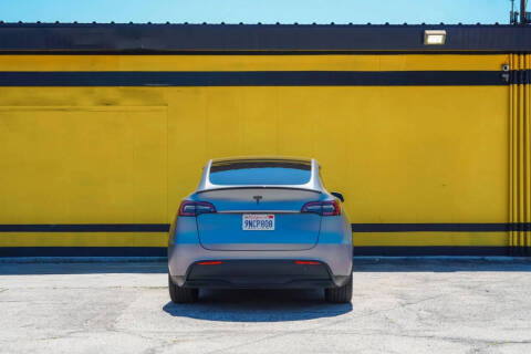 2024 Tesla Model Y Long Range