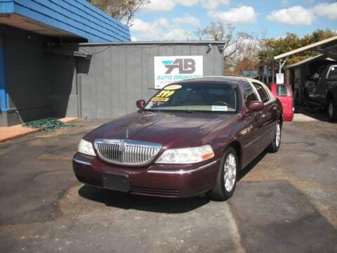 2007 Lincoln Town Car for sale at AUTO BROKERS OF ORLANDO in Orlando FL