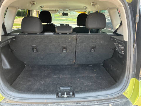 2016 Kia Soul +