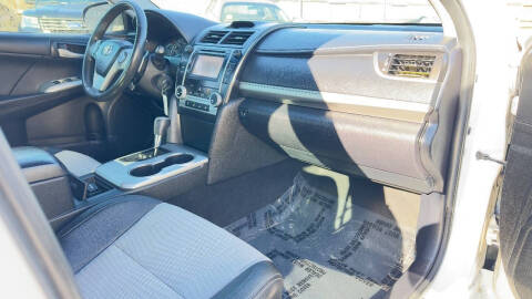 2012 Toyota Camry SE