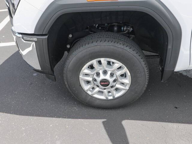 2025 GMC Sierra 2500HD Pro