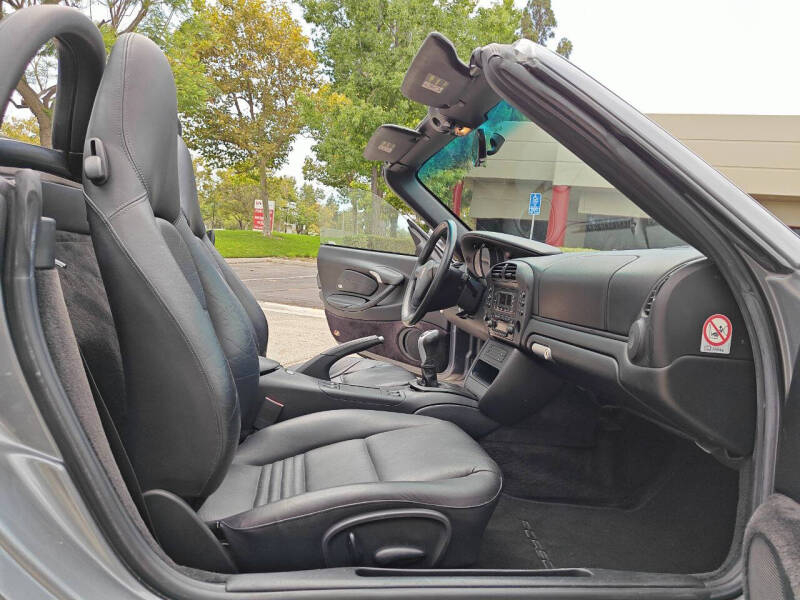 2004 Porsche Boxster