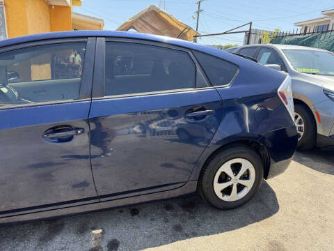 2014 Toyota Prius Three