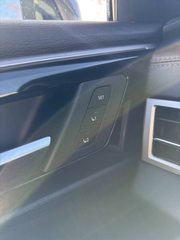 2025 Mitsubishi Outlander PHEV SEL