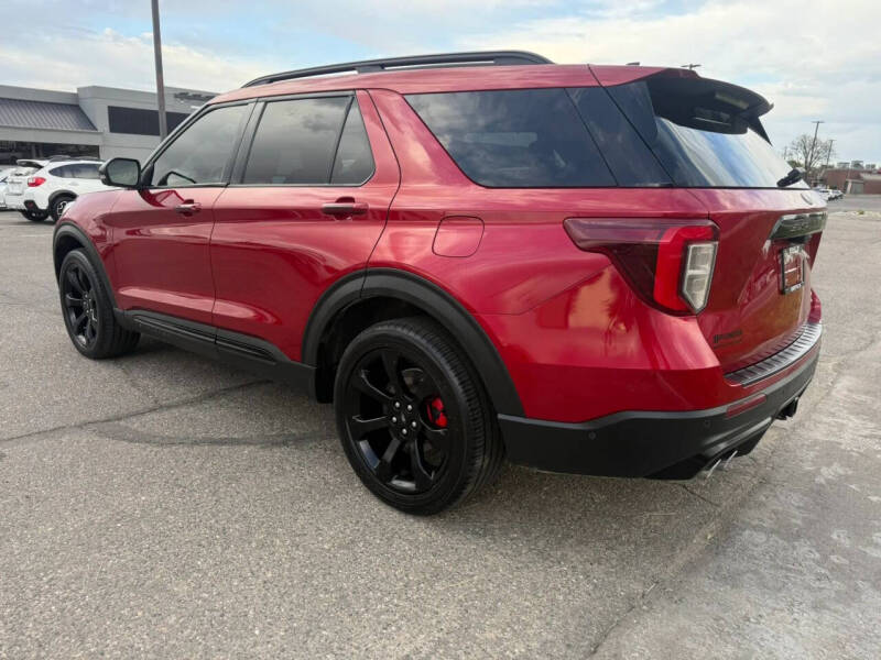 2021 Ford Explorer ST