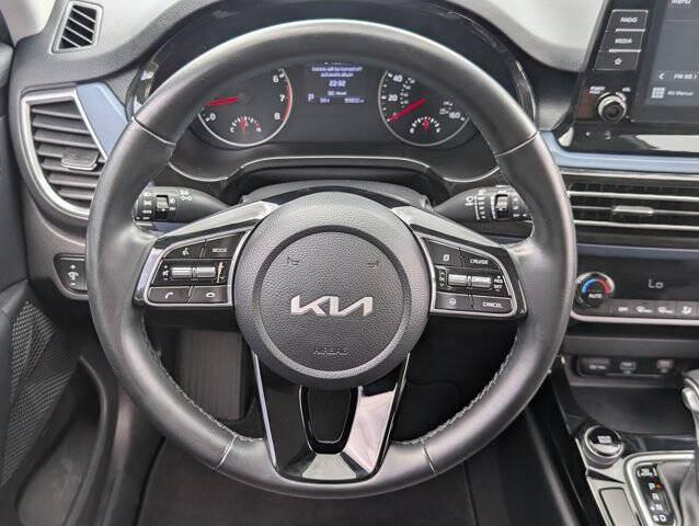 2023 Kia Seltos S