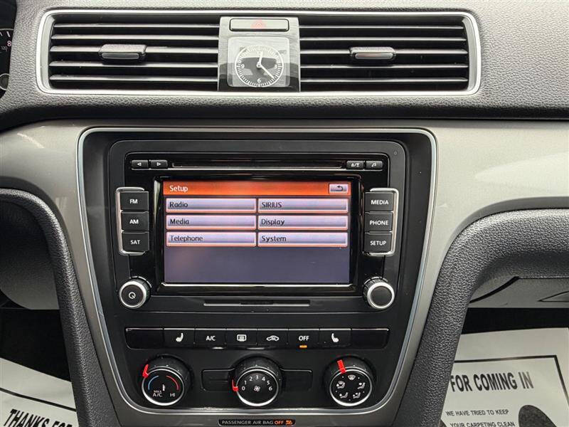 2015 Volkswagen Passat