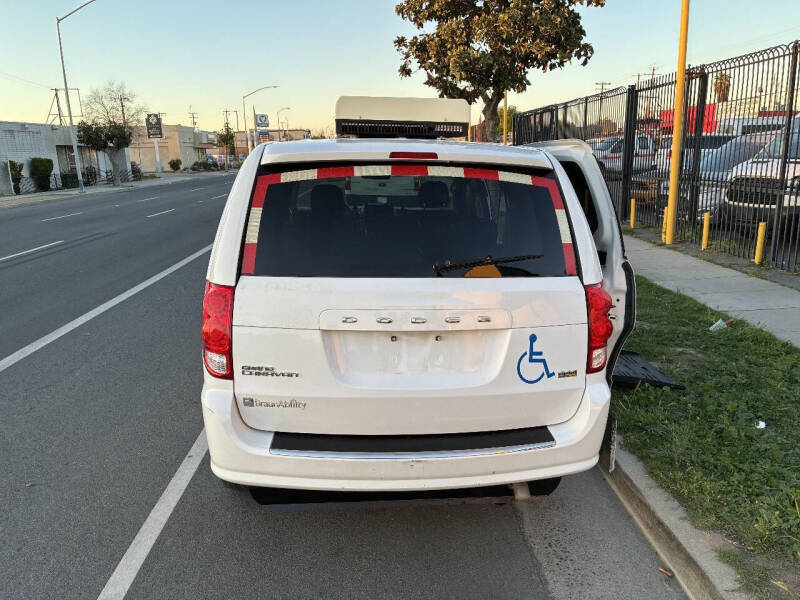 2017 Dodge Grand Caravan SE