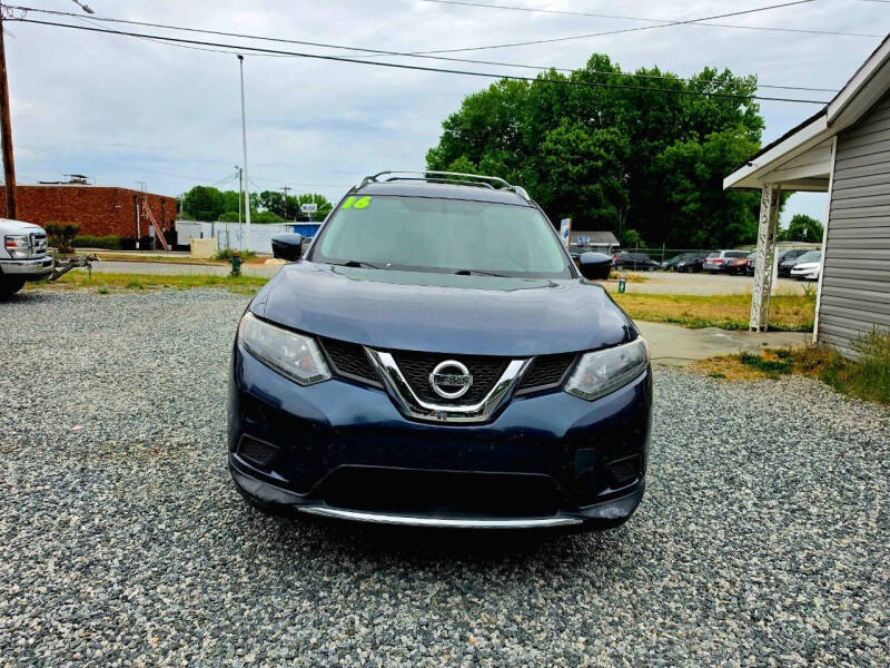 2016 Nissan Rogue SV