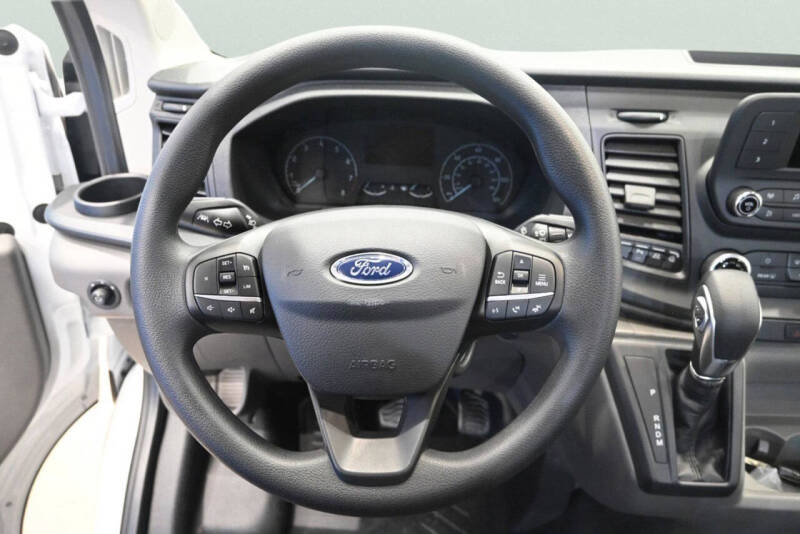 2025 Ford Transit