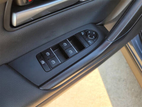 2025 Mazda CX-50 2.5 S Preferred