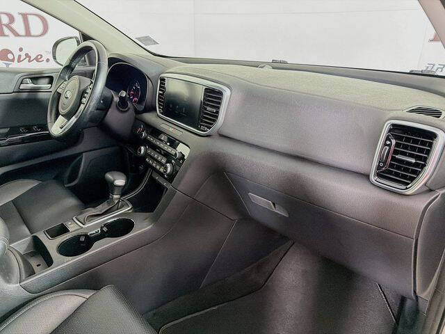 2022 Kia Sportage EX