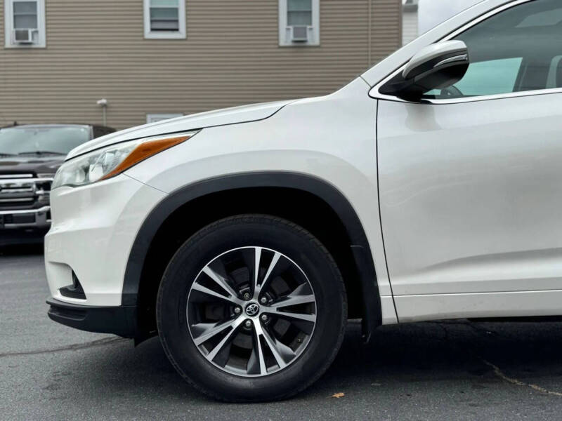 2016 Toyota Highlander XLE